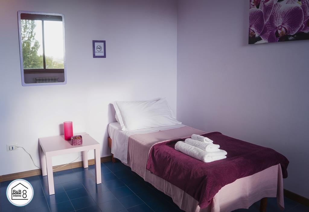 Interno 8 Bed & Breakfast *